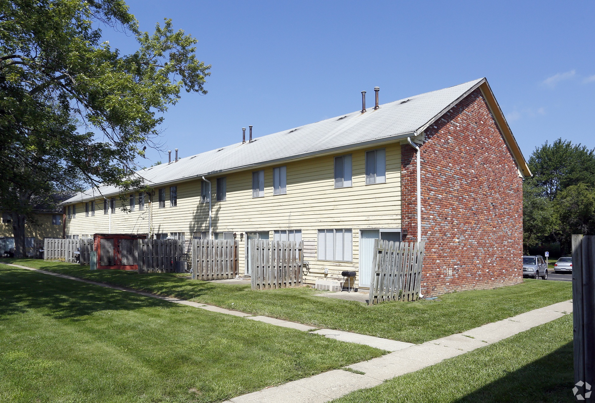 Kingston Green Apartments exterior in Kokomo Indiana