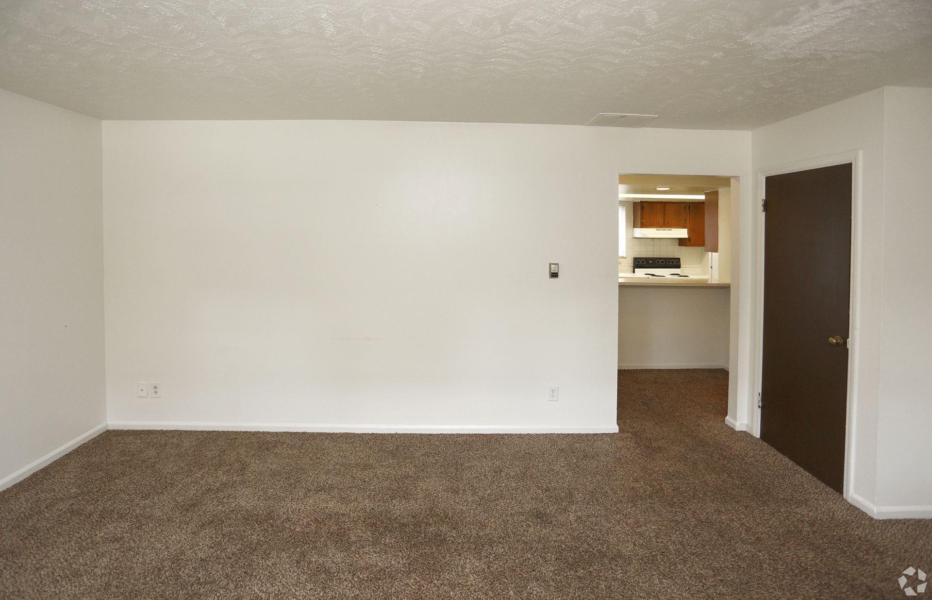 Kingston Green Apartments living room in Kokomo Indiana